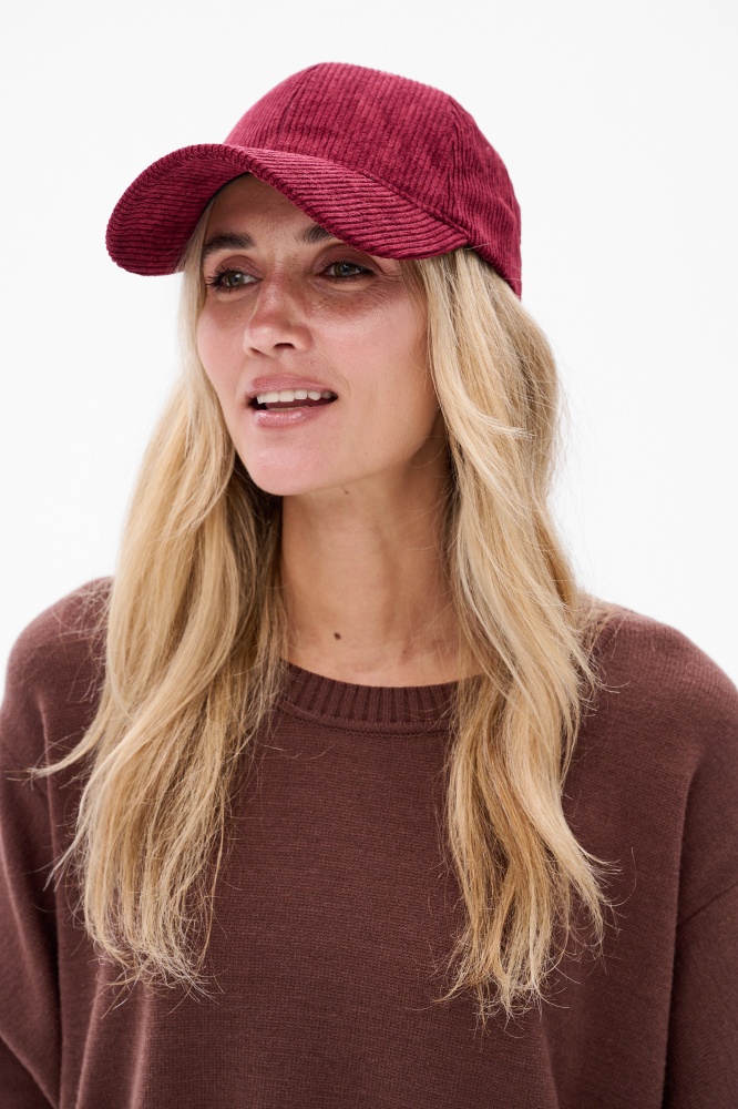 Czapka Z Daszkiem MZ 24100 Claret