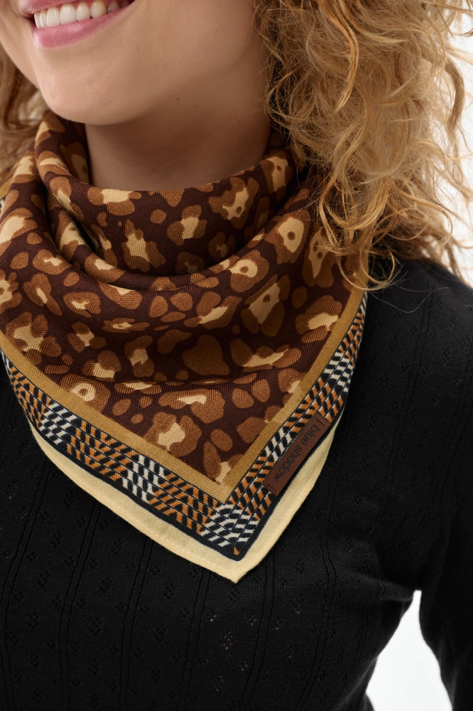 Apaszka YF 6510 Brown 