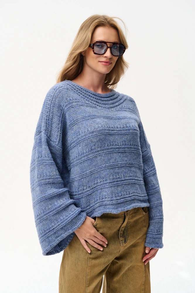 Sweter damski, luźny fason z fantazyjnym ażurowo-strukturalnym splotem Hiro Denim