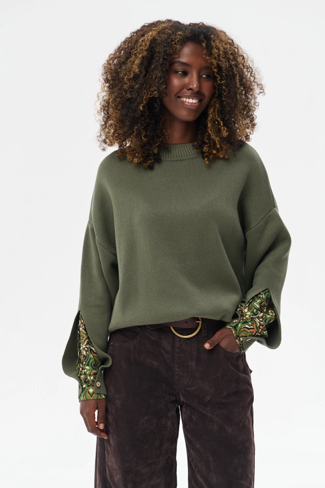 Sweter damski z dekoracyjnymi rękawami Celeste 2 Olive / T0003-01