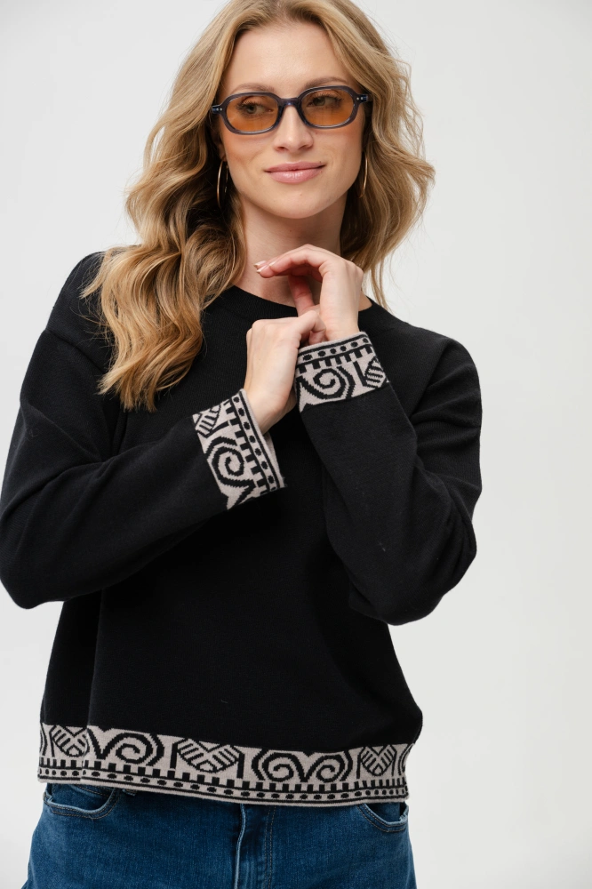 Wiskozowy sweter z żakardem w rękawach Kaps Black
