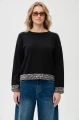 Wiskozowy sweter z żakardem w rękawach Kaps Black