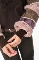 Sweter z haftem i dziewiarskimi rękawami Aliza Dark Brown