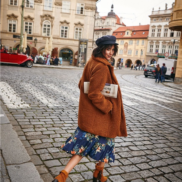 Letnie słońce w jesiennej stylizacji